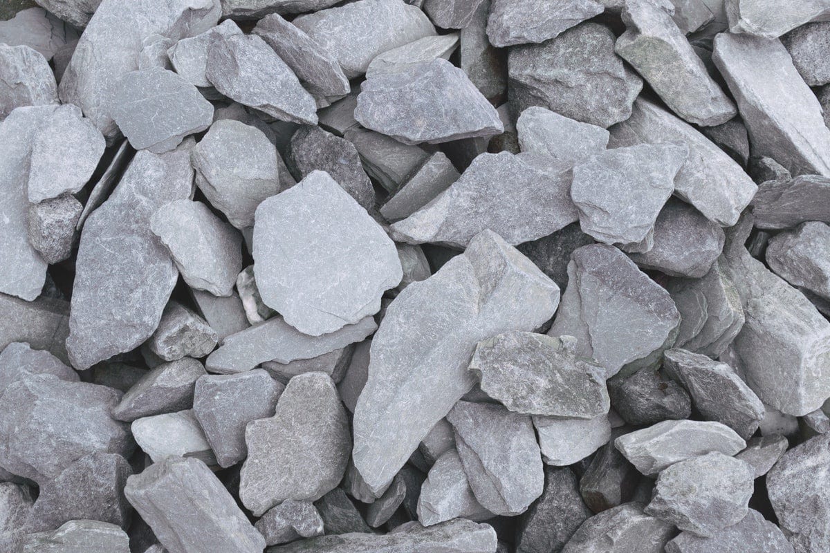 Blue Slate 40mm Chippings - Image 2