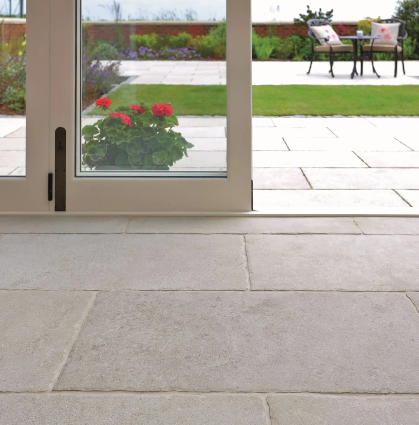 Bradstone Romeli Porcelain Paving Buff Blend